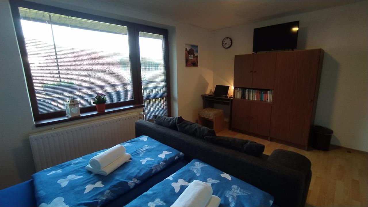 Apartman U Spycharu Bile Policany Ngoại thất bức ảnh